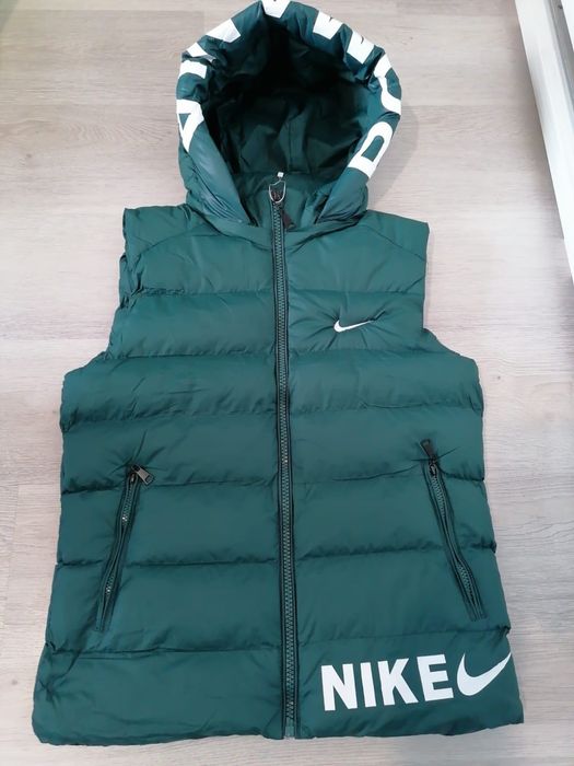 Veste din fâs impermeabil