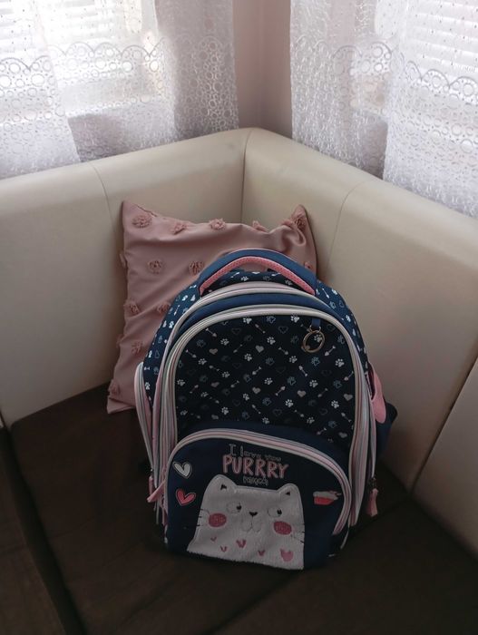 Ученическа раница за момиче