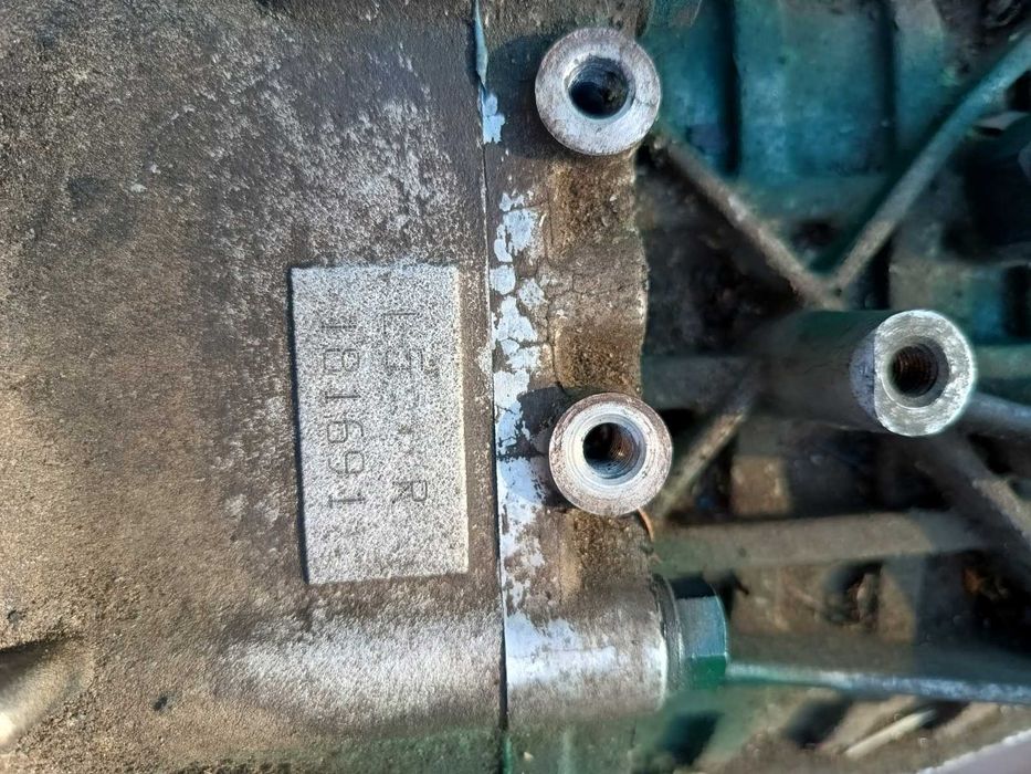 Kia Carens части