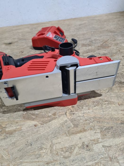 Rindea Milwaukee M18 BP