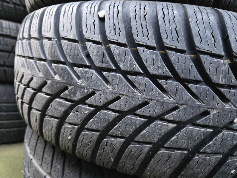 4бр Зимни гуми 215 65 16 - Nokian - DOT 2023