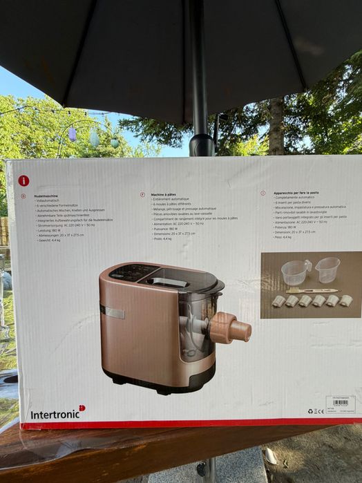 Електрическа машина за паста Intertronic Pasta Maker – като нова