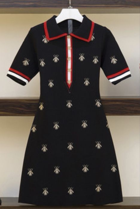 стилна рокля носена веднъж