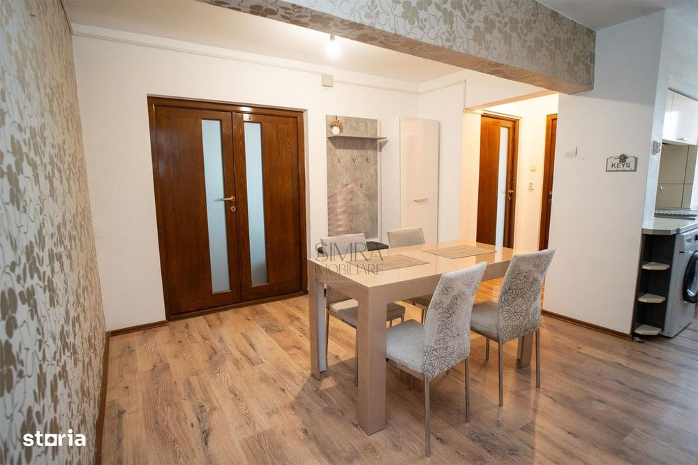 Apartament cu 3 camere, Rogerius