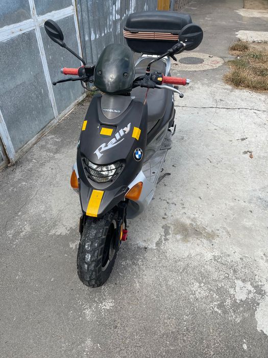 Moto scuter Hyosung Rally