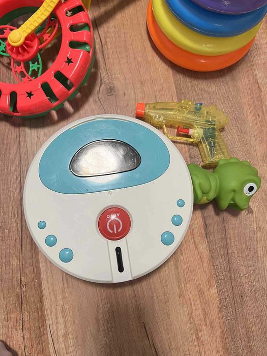 Лот от детски играчки за 1–2-годишни