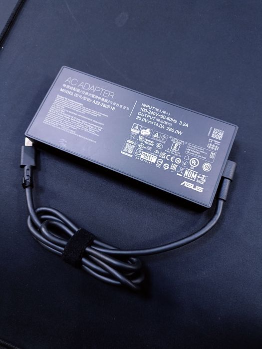 ASUS ROG Strix G18 5070