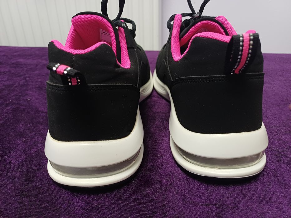Pantofi sport marimea 40