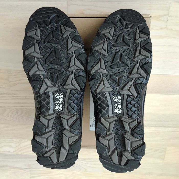 Нови мъжки черни туристически обувки Jack Wolfskin - № 41 (25.9 см)