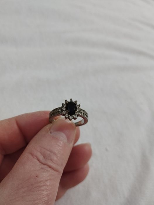 Стар сребърен пръстен