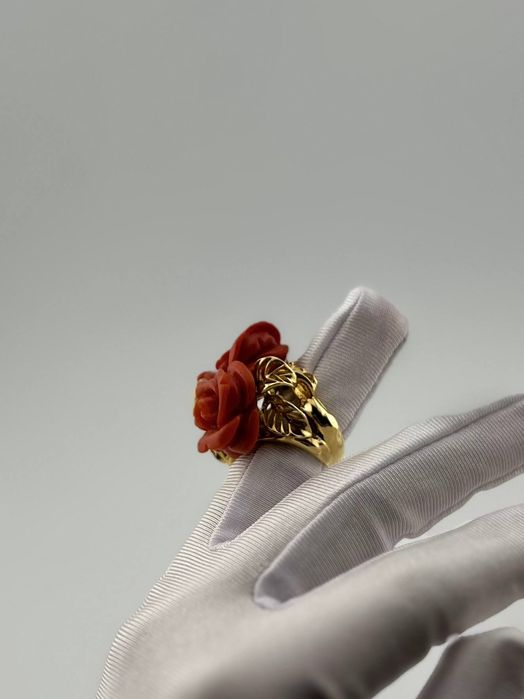 Продам оригинальное кольцо Dior