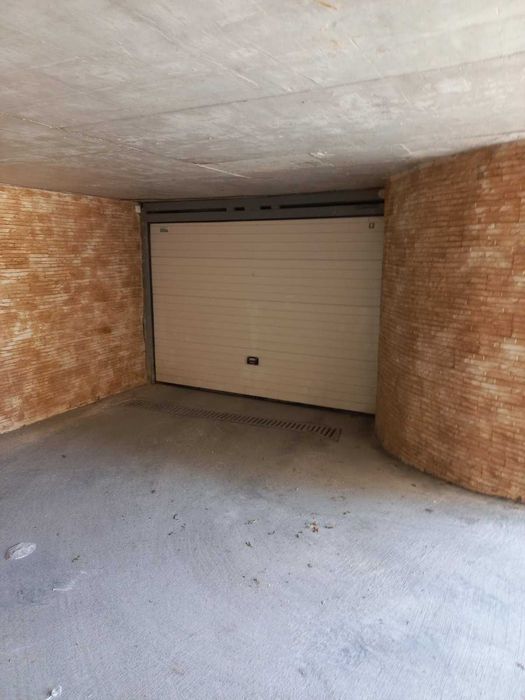 Продава се Гараж / Паркомясто в Бургас, Лазур - 14 кв.м за 1300 €/кв.м - Снимка #2