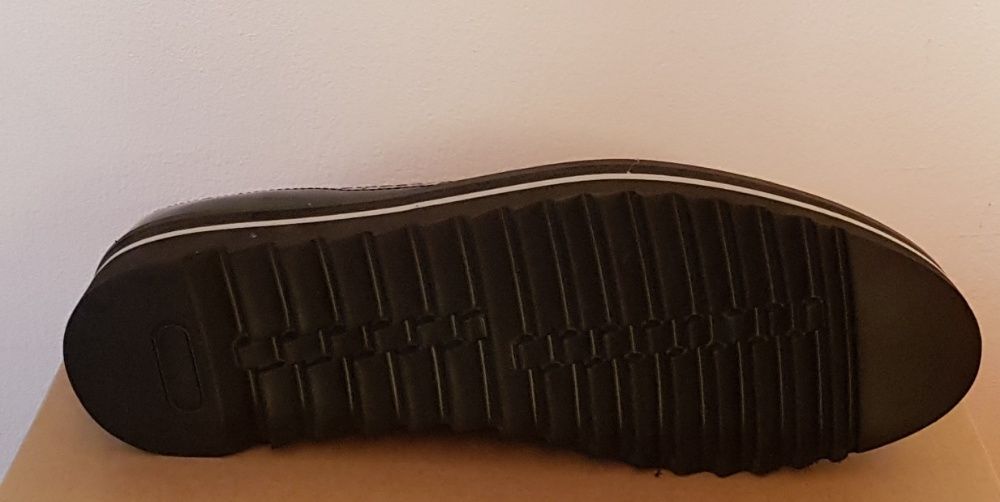 ДАМСКИ ежедневни обувки