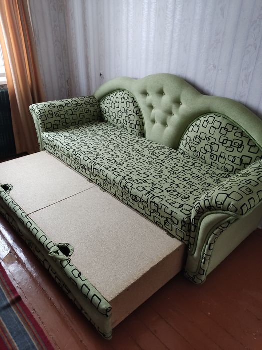 Продается раскладной диван