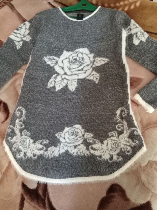 Продам женскую одежду 46-50 размеры