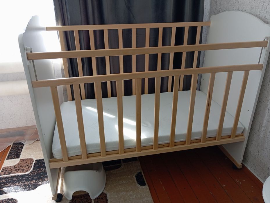 Кроватка- манеж детская