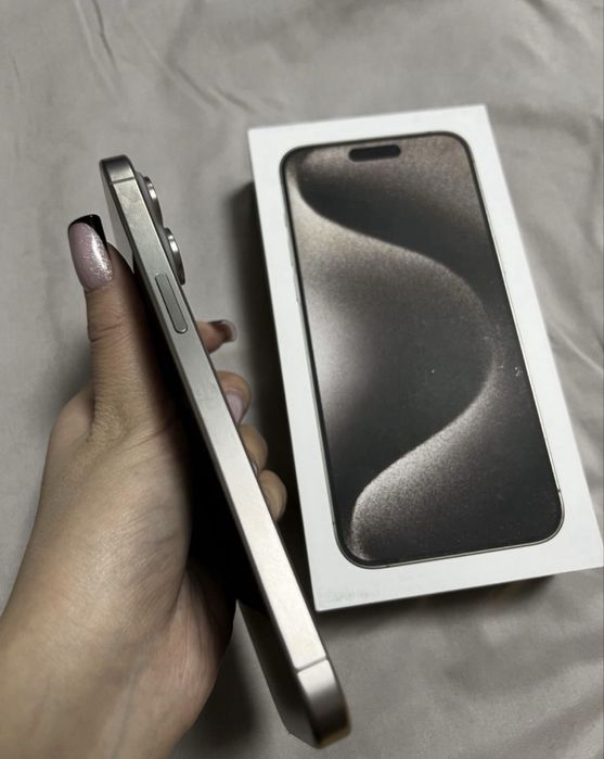 Iphone 15 pro max ideal 256 xotira suvga ishledi karopka dakument