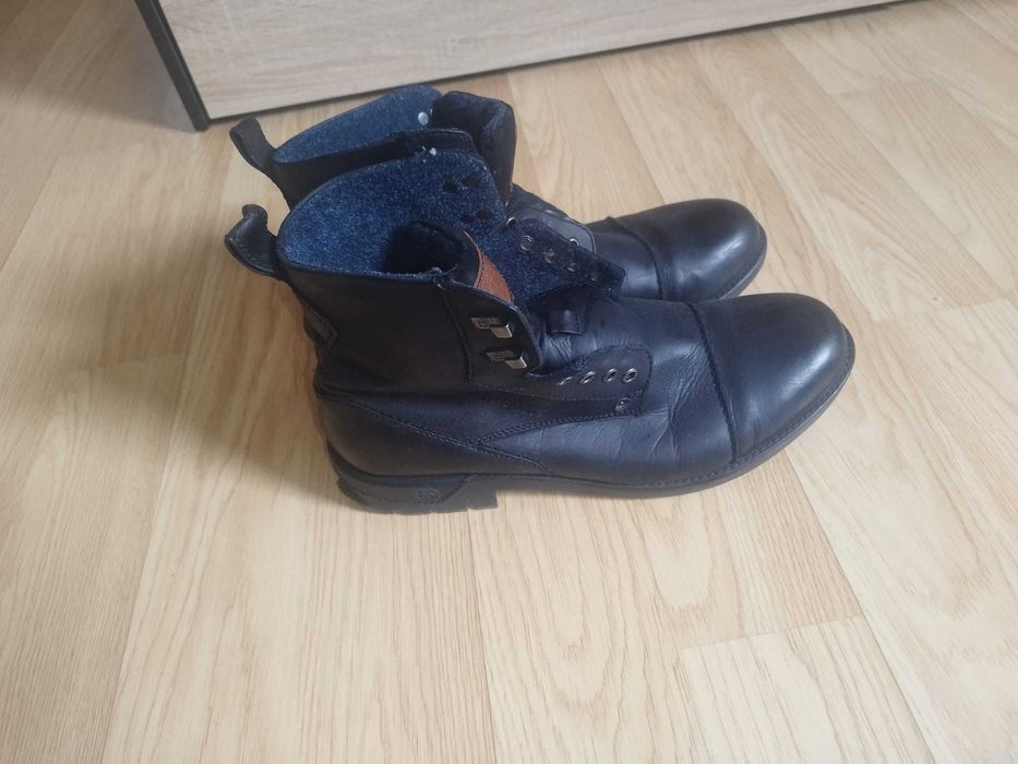 Много запазени кожени боти Bugatti – размер 46