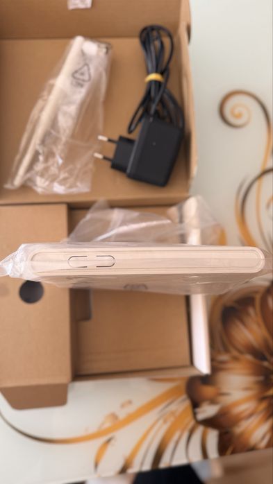 Router WiFi Dualband, Huawei, 4G, B311-221, 150 Mbps, Alb