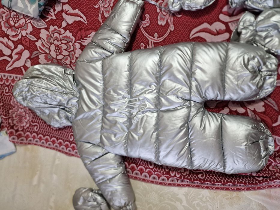 Продам комбинезон зимний
