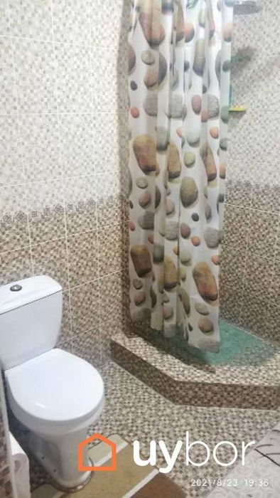 Продается дом дачного типа.