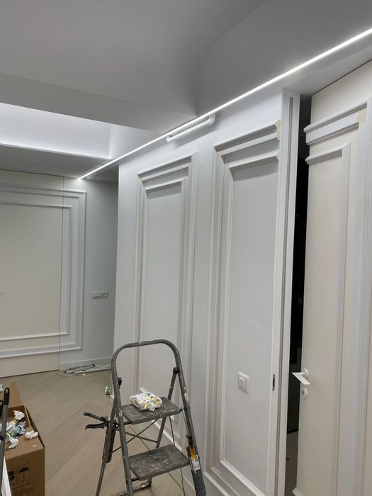 Montaj tapet,profile decorative,vopsea pensulata, riflaje decorative !