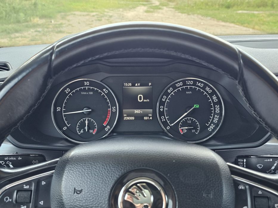 Vand skoda Superb 1.6 TDI 120 cp DSG