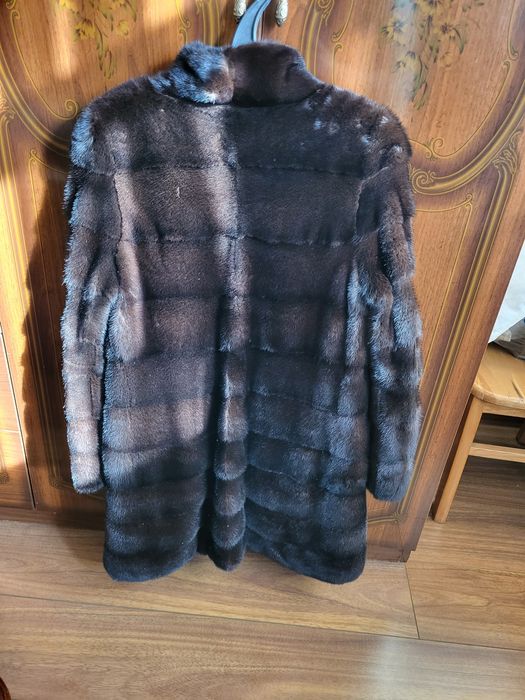 Продам шубу из норки