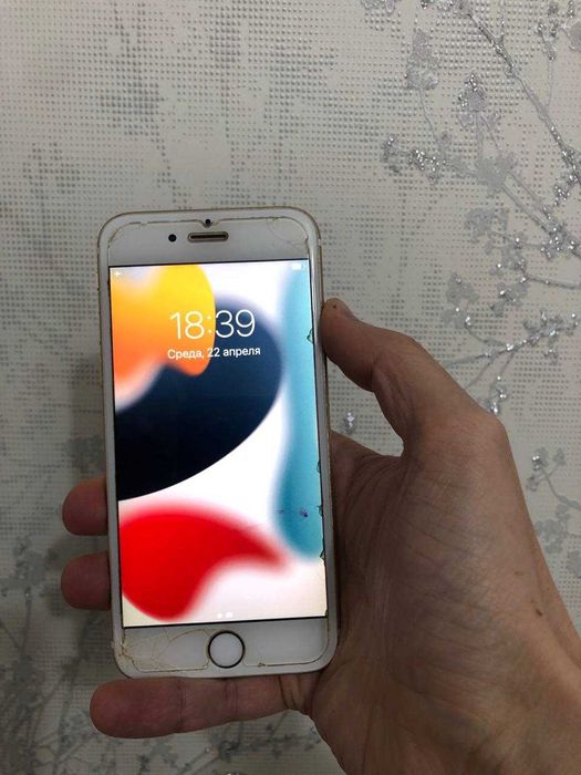 iPhone 6s память 64ГБ