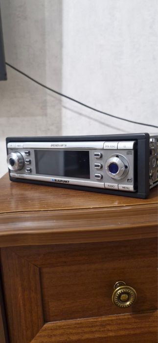 Продам автомагнитолу Blaupunkt Bremen MP76