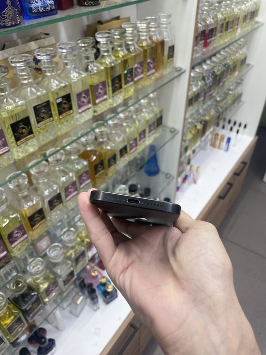 Продам 15про 128 не дорого