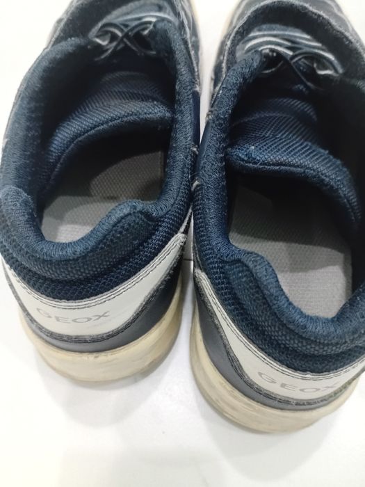 Кроссовки в хорошем состоянии