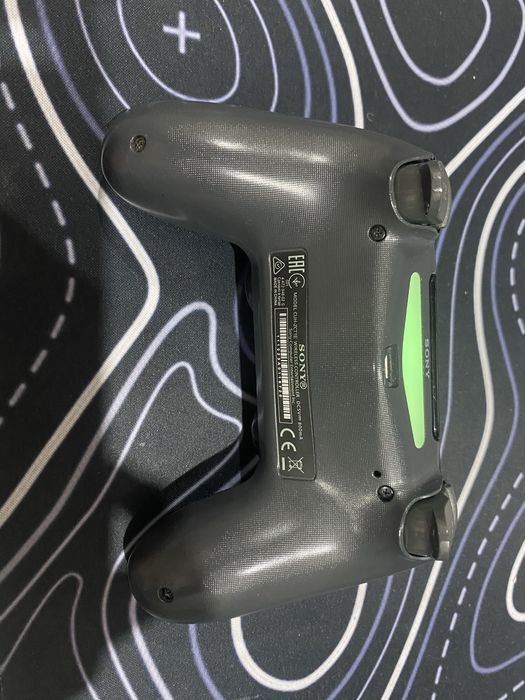 Мгровой джойстик  на ps4