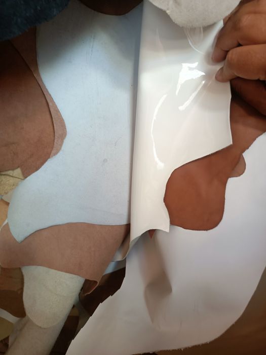 Естествени кожи 20лв за квадратен метър