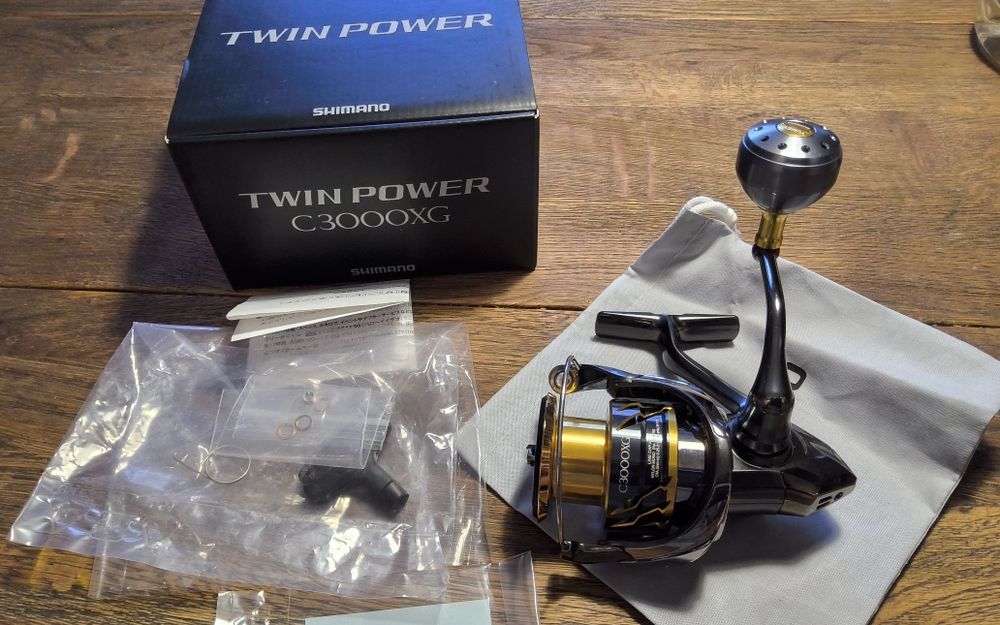 Shimano Twin Power C3000HG