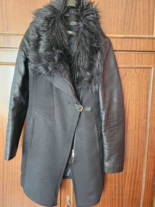 Палто за сезона.