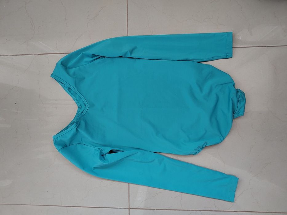 Costum pentru gimnastica fete (9-10 ani)