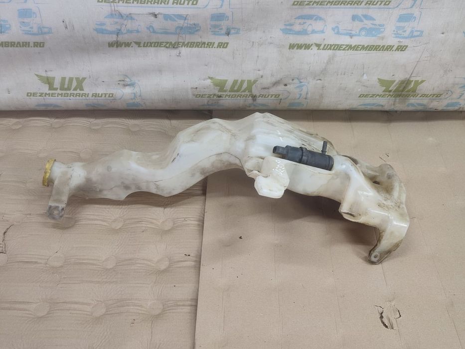 Vas lichid parbriz M145148 Jeep Grand Cherokee WK2 (2010 - 2014)
