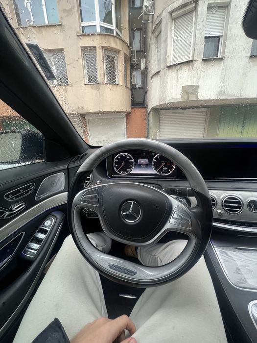 Mercedes S-класа 500