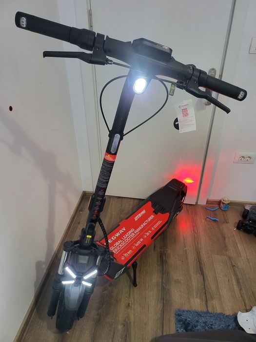 Segway ZT3 Pro de la NineBot Zero Kilometri Trotineta Electrica