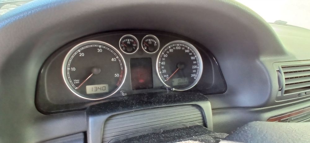 Vw passat 5.5   2004г. 2.5tdi  180hp