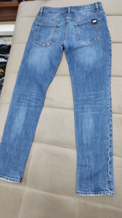 Продаются джинсы DOLCE  GABBANA. маde in ITАlY .Возможен торг.