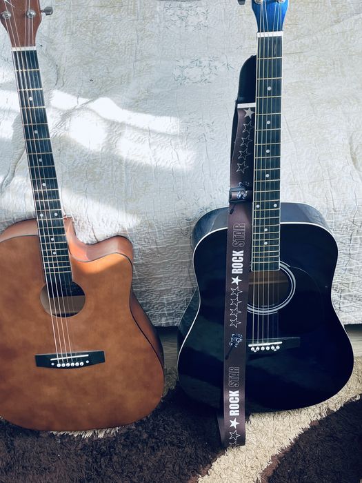 Продаю гитара компания агнетта цена 54.990 цена догворная