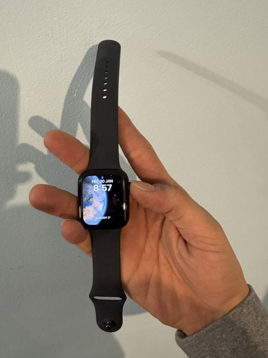 Apple watch SE2 v2 model mre93cq/a