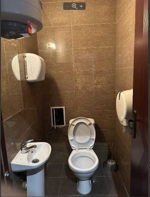 Дава се под наем Офис в Варна, Център - 44 кв.м за 410 € - Снимка #6