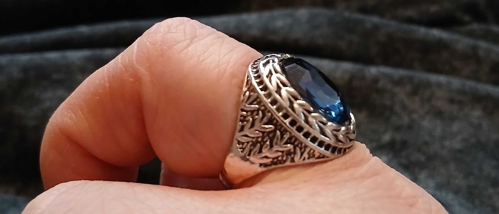 Продам перстень кольцо