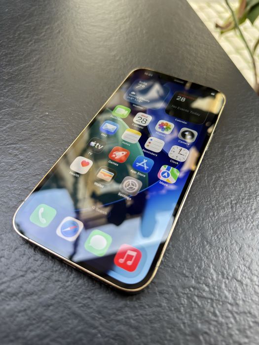 iPhone 12 Pro Max 128GB | 100% Батерия | ТОП СЪСТОЯНИЕ | Отключен