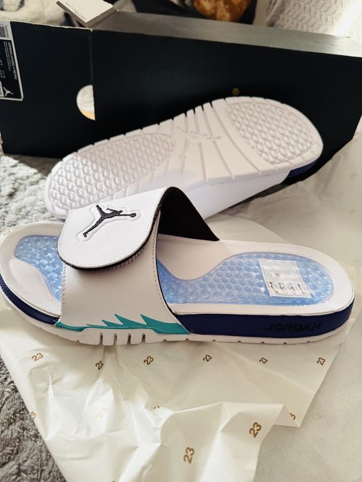 Papuci Jordan de vara