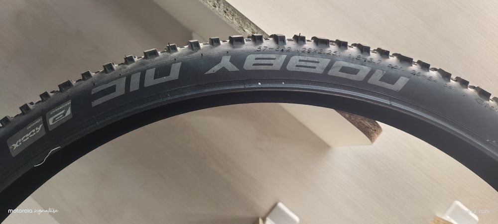 Комплект гуми Schwalbe Smart Sam 29x2.25 (57-622) – На 100 км, КАТО НОВИ!