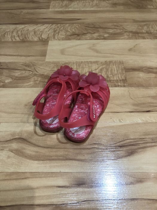 Продам размер 23-24